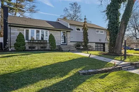 210 Summit Drive Cranston RI 02920