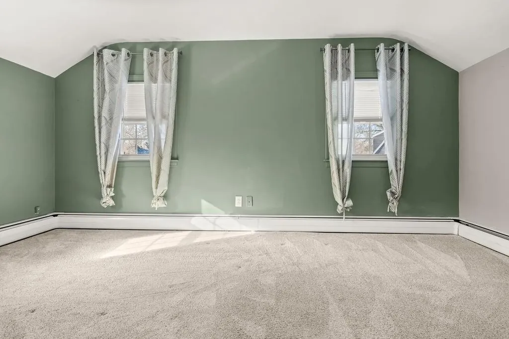 49 Patience Court Warwick RI 02888