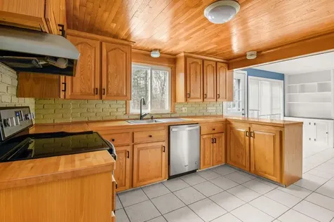 49 Patience Court Warwick RI 02888