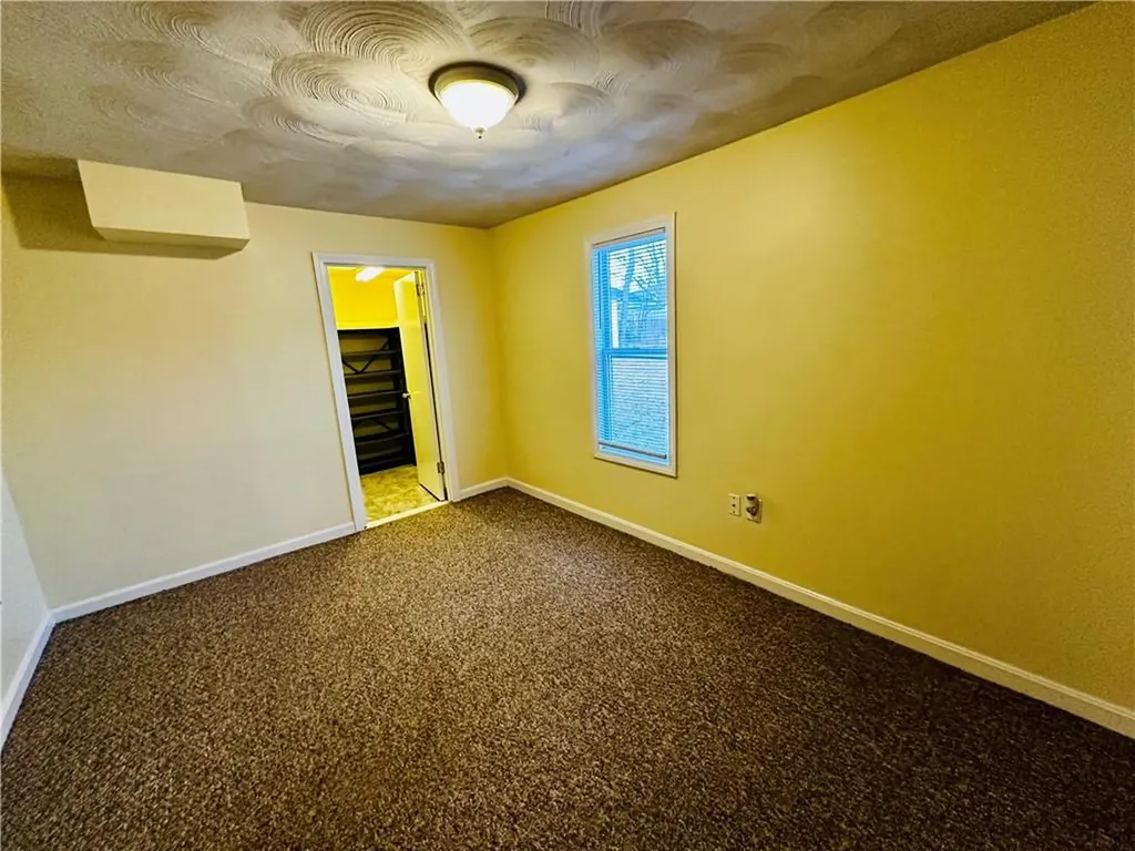 139 Ottawa Avenue Warwick RI 02889