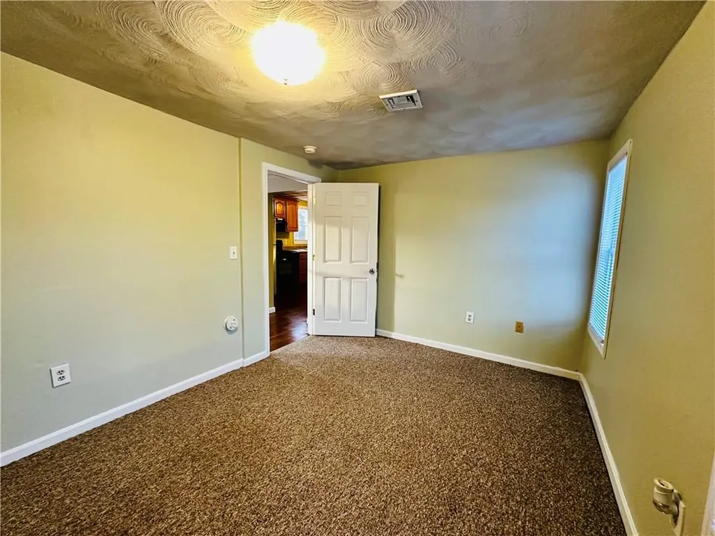 139 Ottawa Avenue Warwick RI 02889