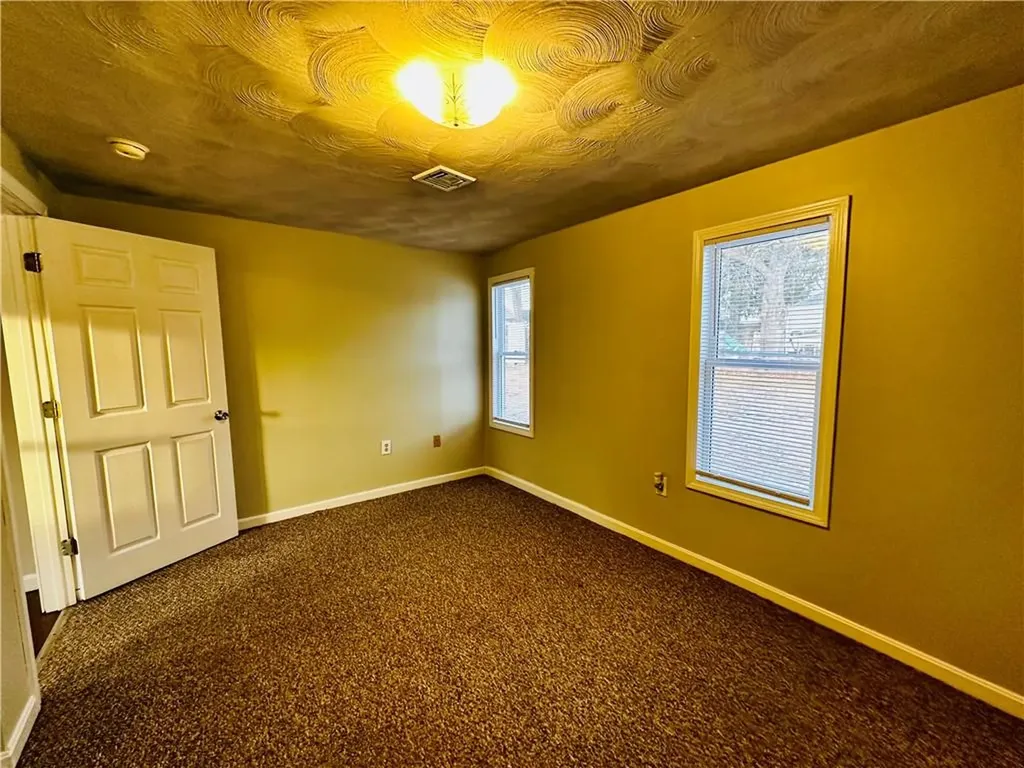 139 Ottawa Avenue Warwick RI 02889