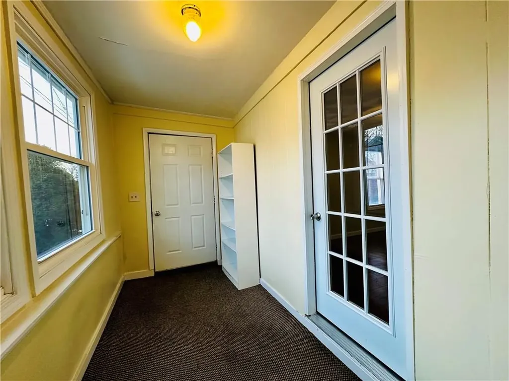 139 Ottawa Avenue Warwick RI 02889