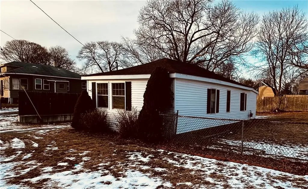 139 Ottawa Avenue Warwick RI 02889