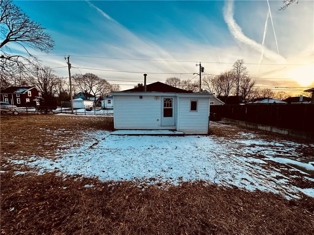 139 Ottawa Avenue Warwick RI 02889