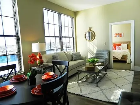 91 Main Street Warren RI 02885