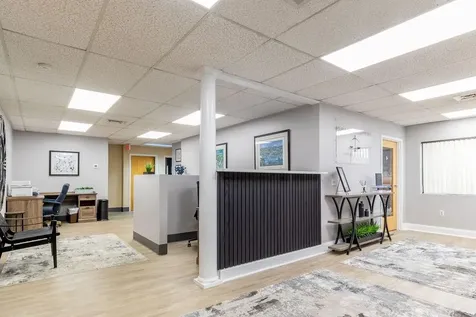469 Centerville Road Warwick RI 02886