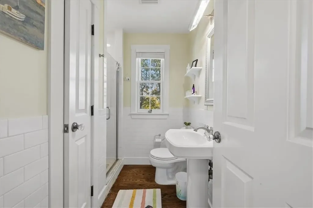 128 Maple Avenue Little Compton RI 02837