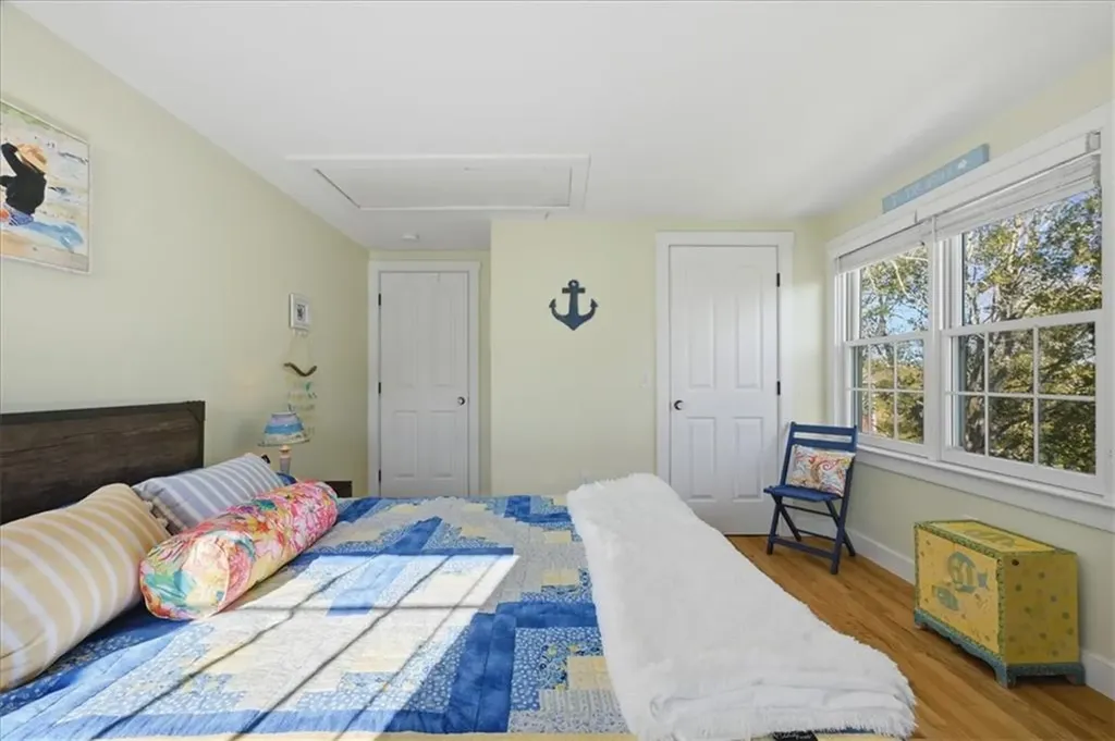 128 Maple Avenue Little Compton RI 02837