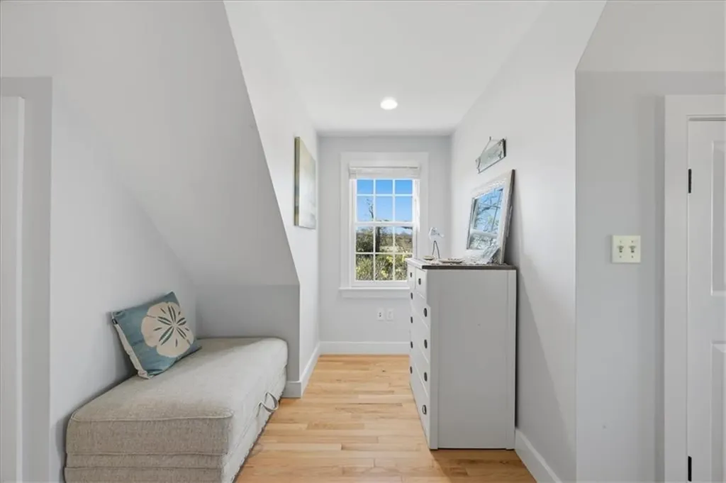 128 Maple Avenue Little Compton RI 02837