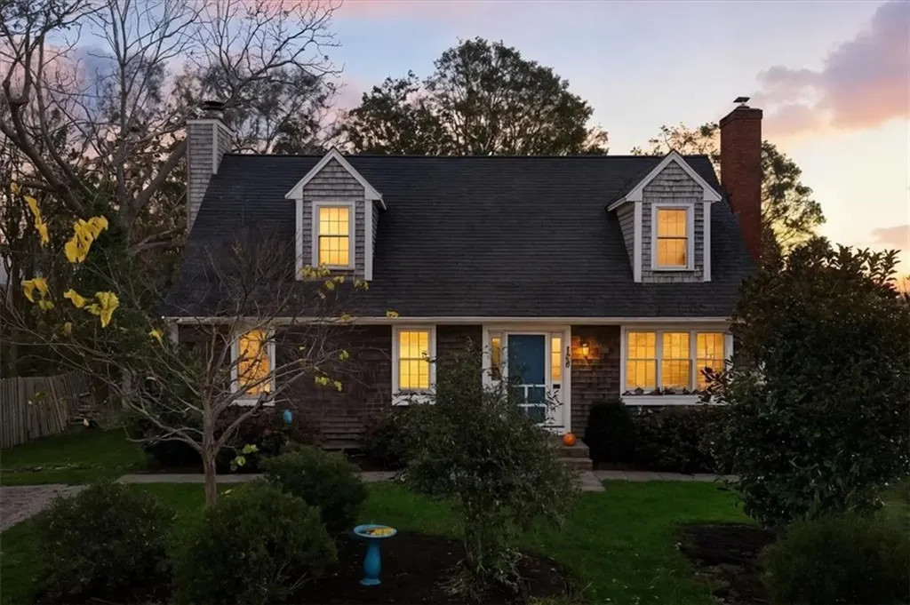 128 Maple Avenue Little Compton RI 02837