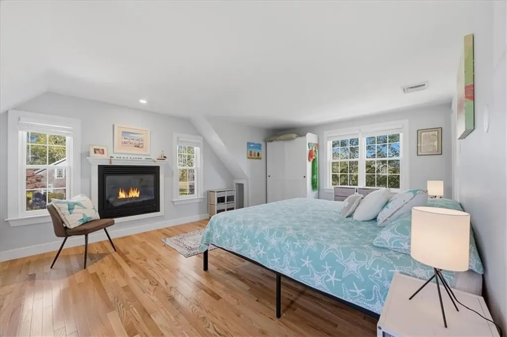 128 Maple Avenue Little Compton RI 02837