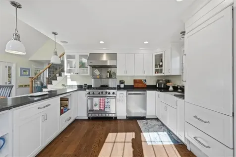 128 Maple Avenue Little Compton RI 02837