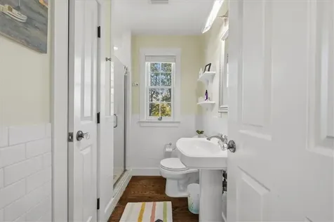 128 Maple Avenue Little Compton RI 02837