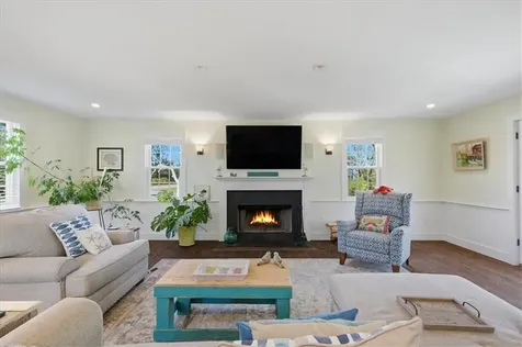 128 Maple Avenue Little Compton RI 02837