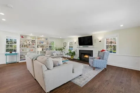 128 Maple Avenue Little Compton RI 02837