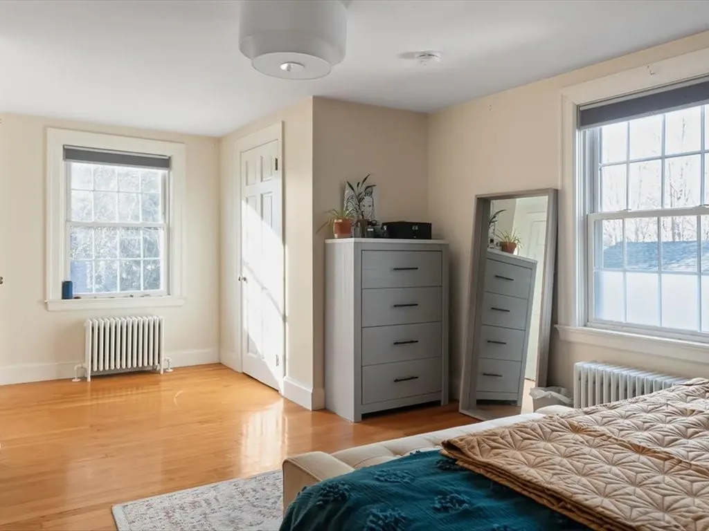 642 Pleasant Valley Parkway Providence RI 02908