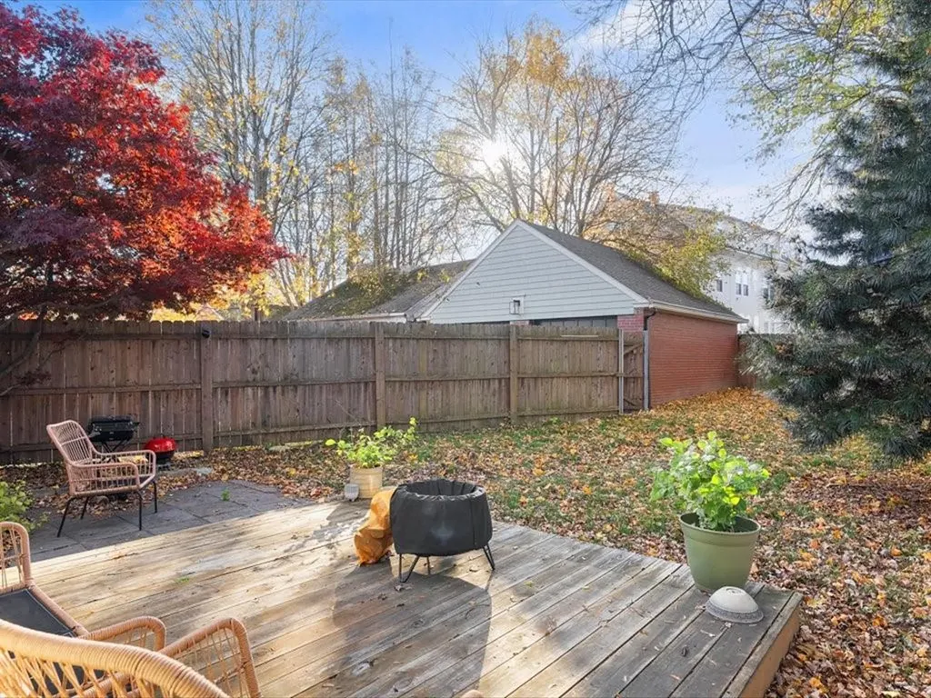 642 Pleasant Valley Parkway Providence RI 02908