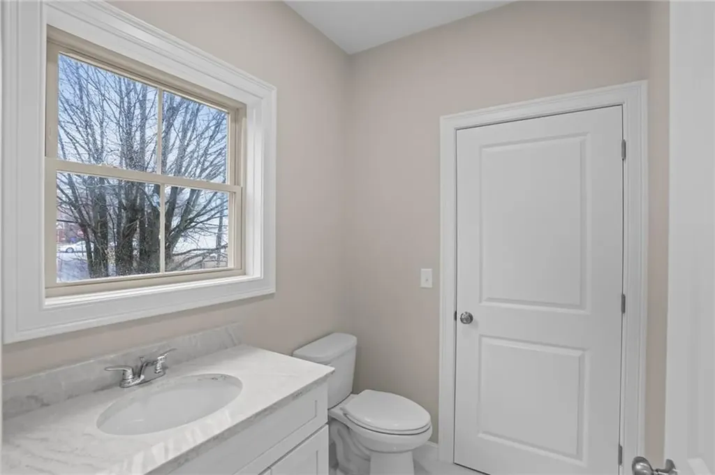 11 Stone Street Providence RI 02904