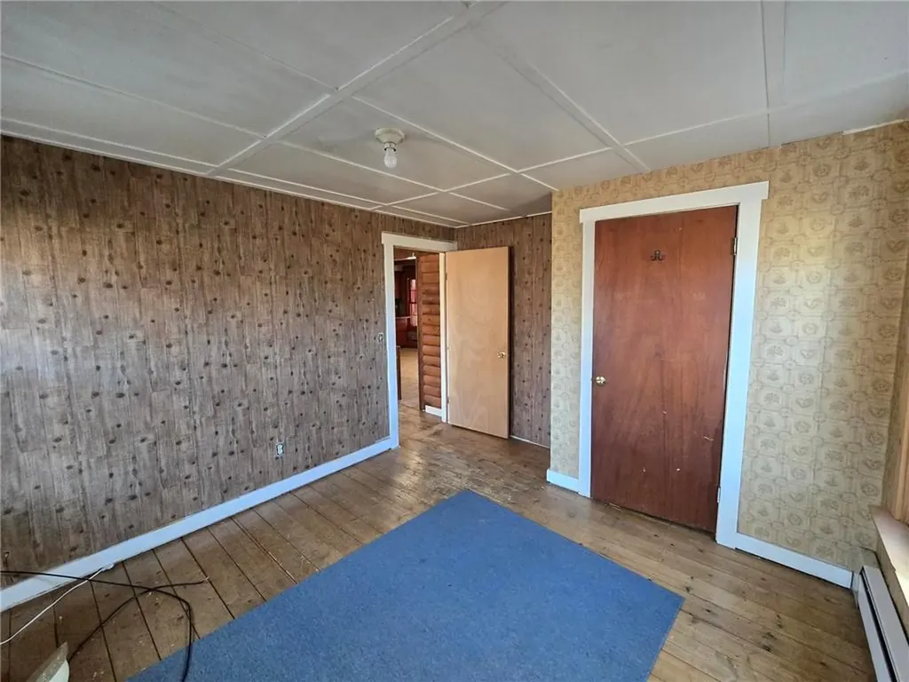 22 Oak Street Hopkinton RI 02804