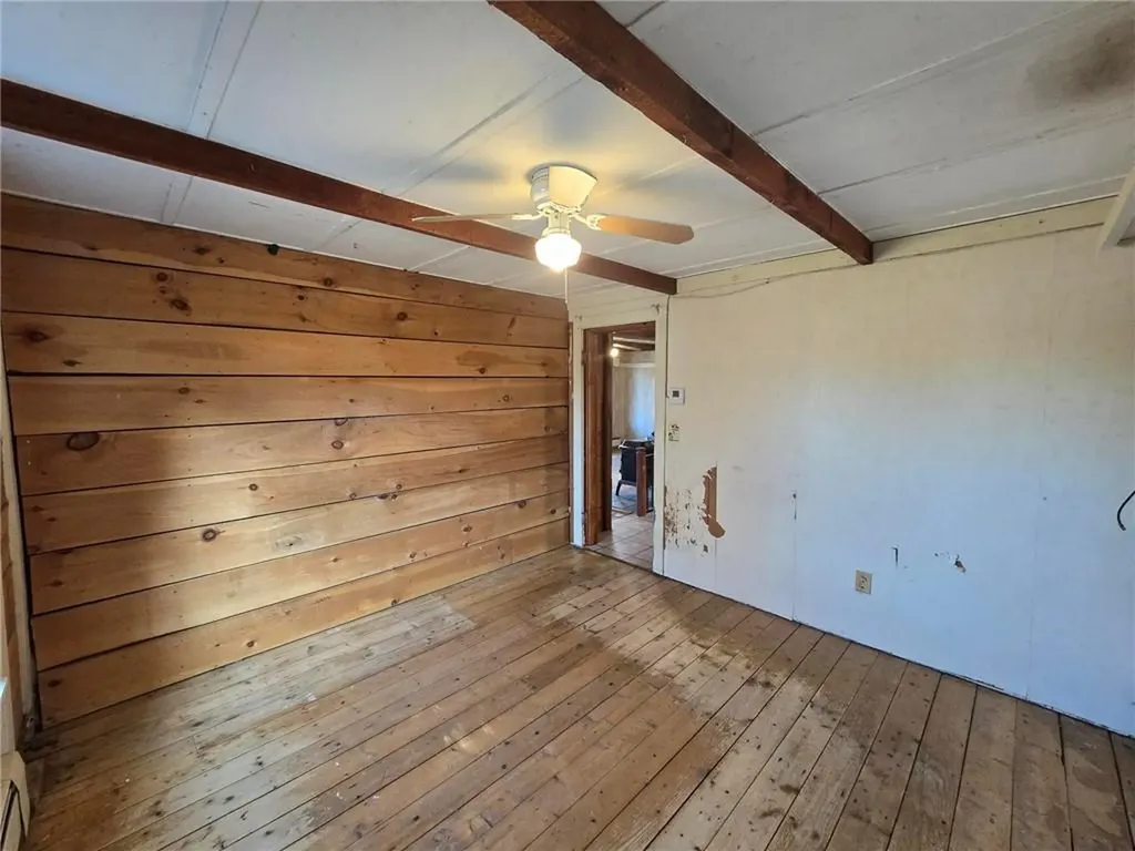 22 Oak Street Hopkinton RI 02804