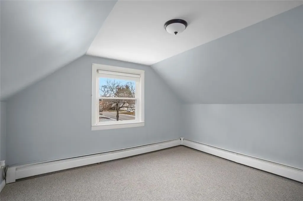 77 Buttonwoods Avenue Warwick RI 02886