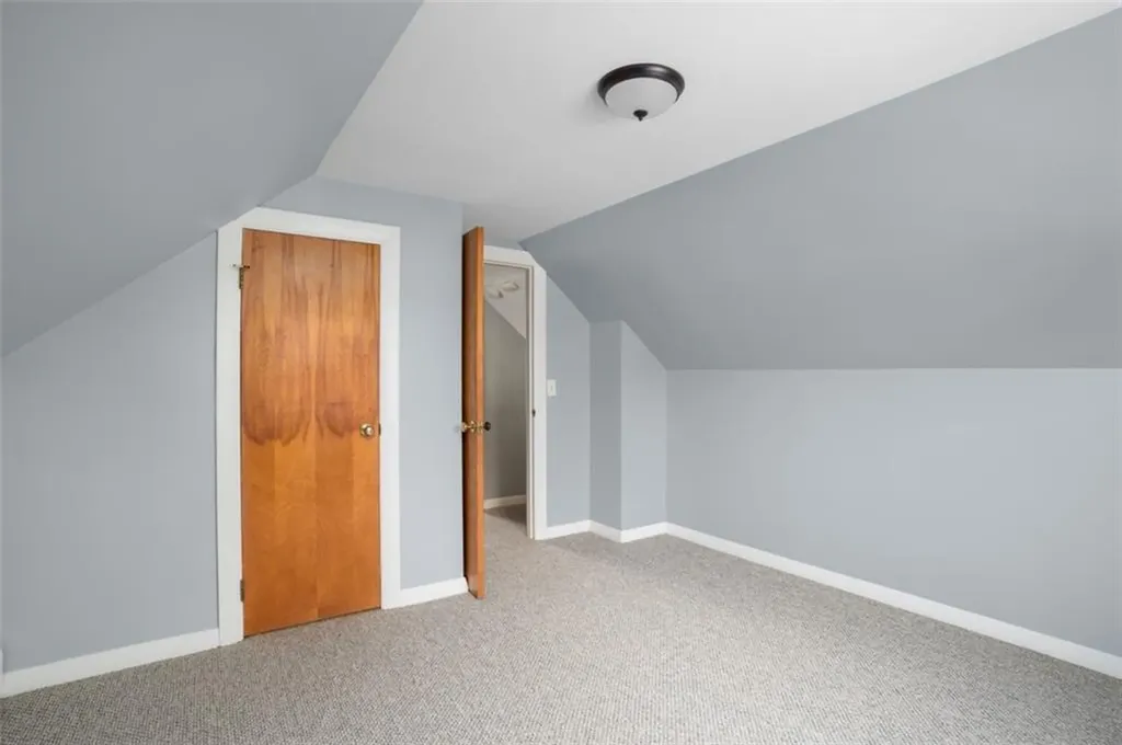 77 Buttonwoods Avenue Warwick RI 02886