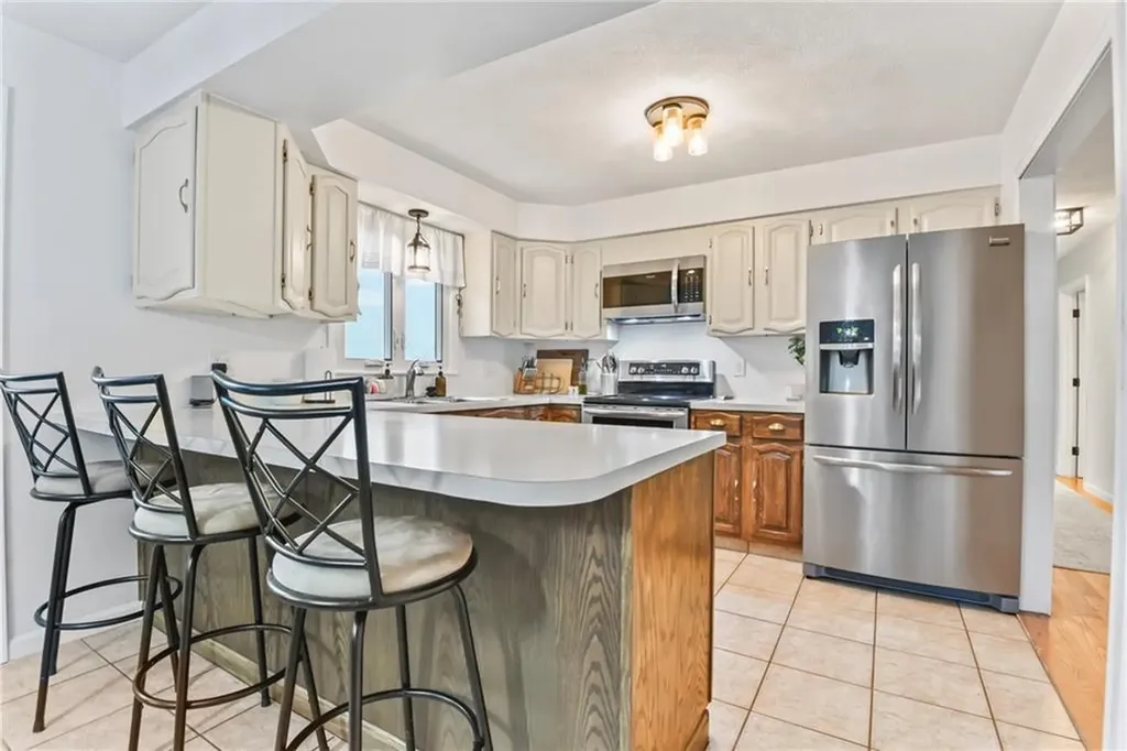 11 Genoa Street North Providence RI 02904