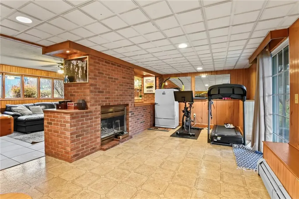 11 Genoa Street North Providence RI 02904