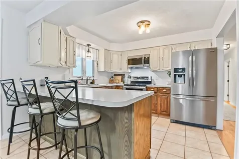 11 Genoa Street North Providence RI 02904