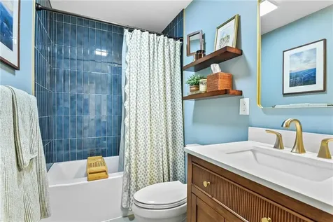 11 Genoa Street North Providence RI 02904