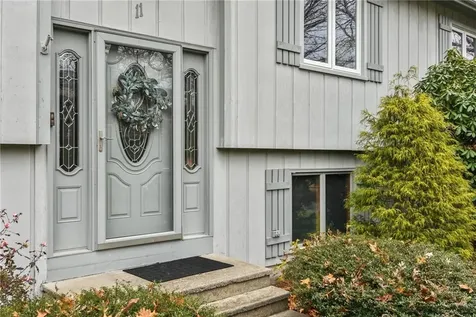 11 Genoa Street North Providence RI 02904