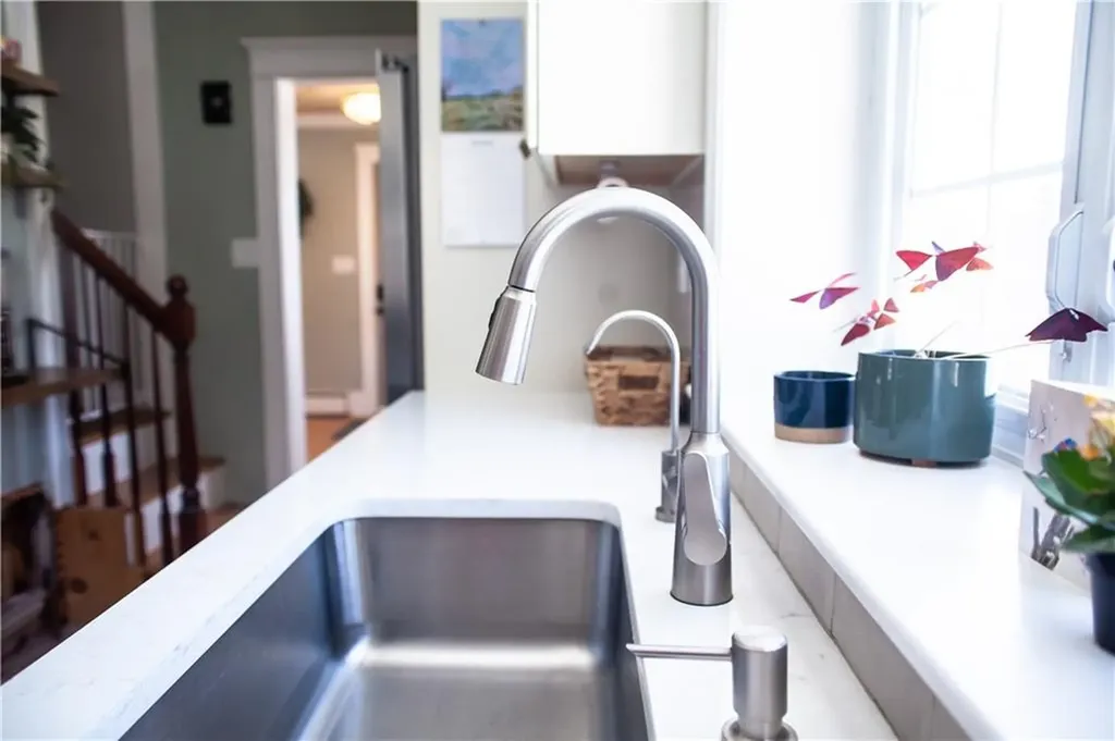 7 Squantum Street Cranston RI 02920