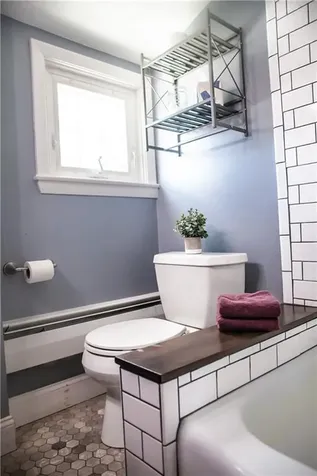 7 Squantum Street Cranston RI 02920