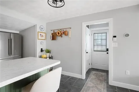 350 Fort Street East Providence RI 02914