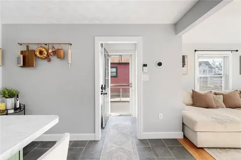 350 Fort Street East Providence RI 02914