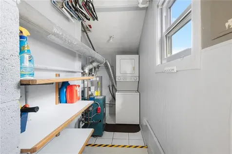 350 Fort Street East Providence RI 02914