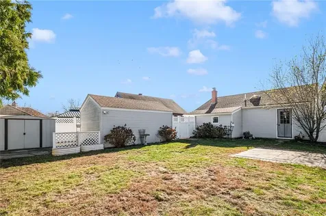 350 Fort Street East Providence RI 02914