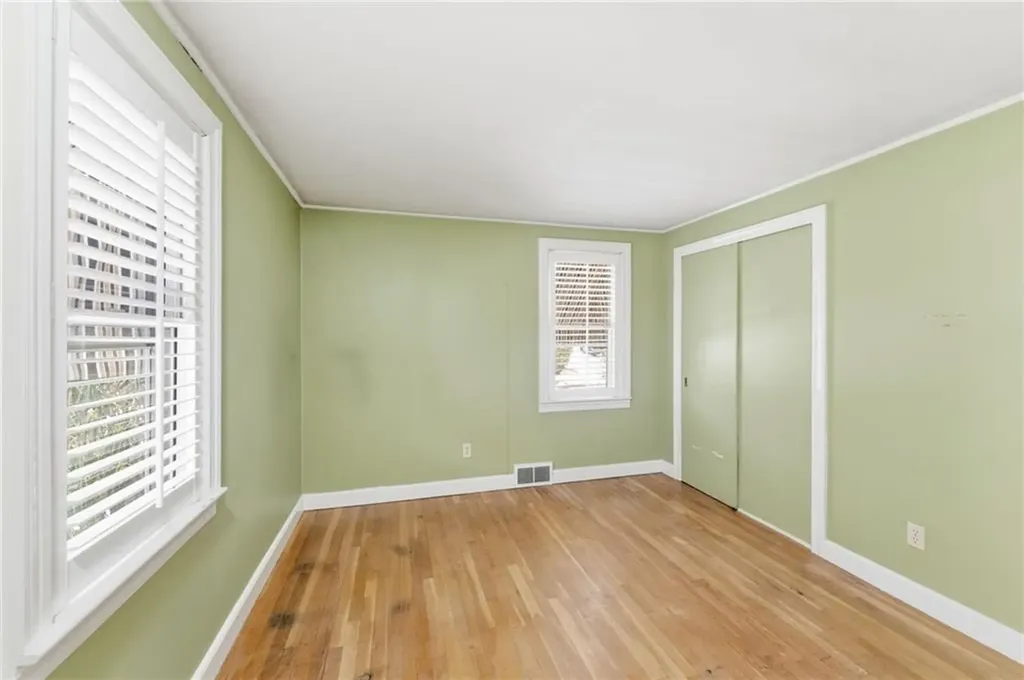 92 Rockland Avenue Woonsocket RI 02895