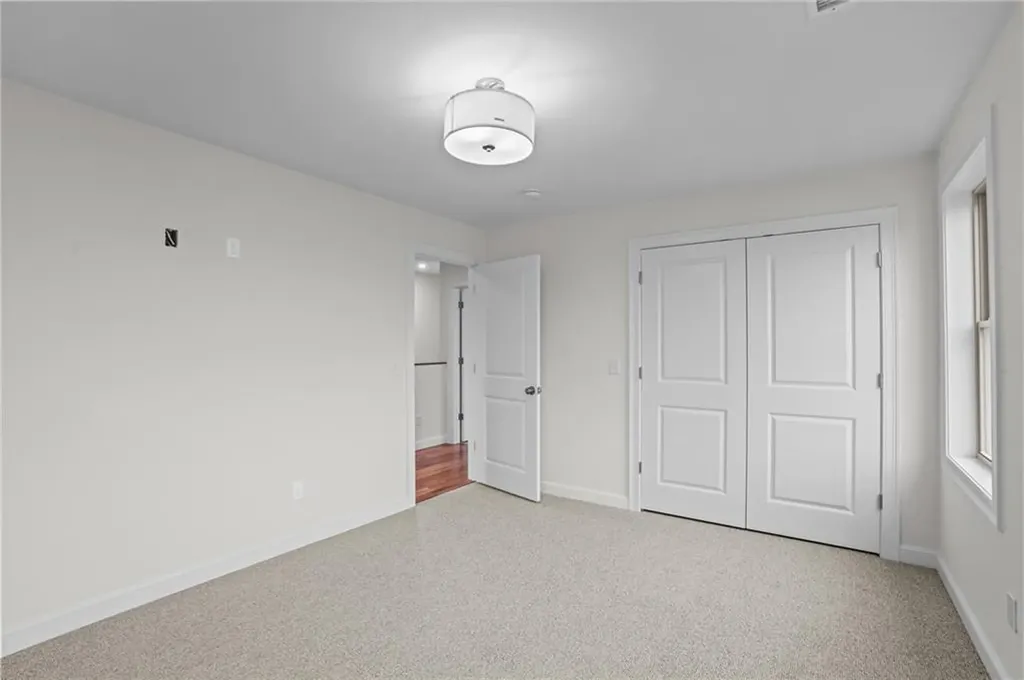 11 Stone Street Providence RI 02904