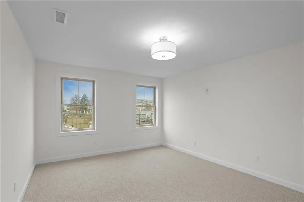 11 Stone Street Providence RI 02904