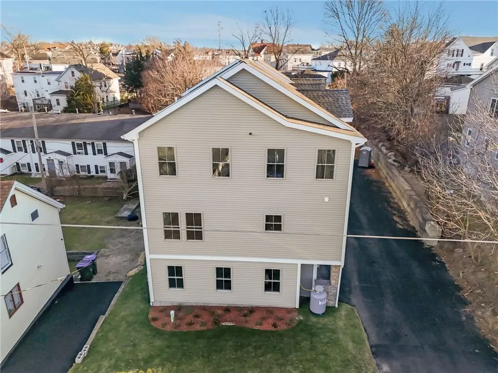 11 Stone Street Providence RI 02904