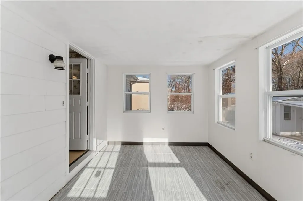 122 Rice Avenue East Providence RI 02914