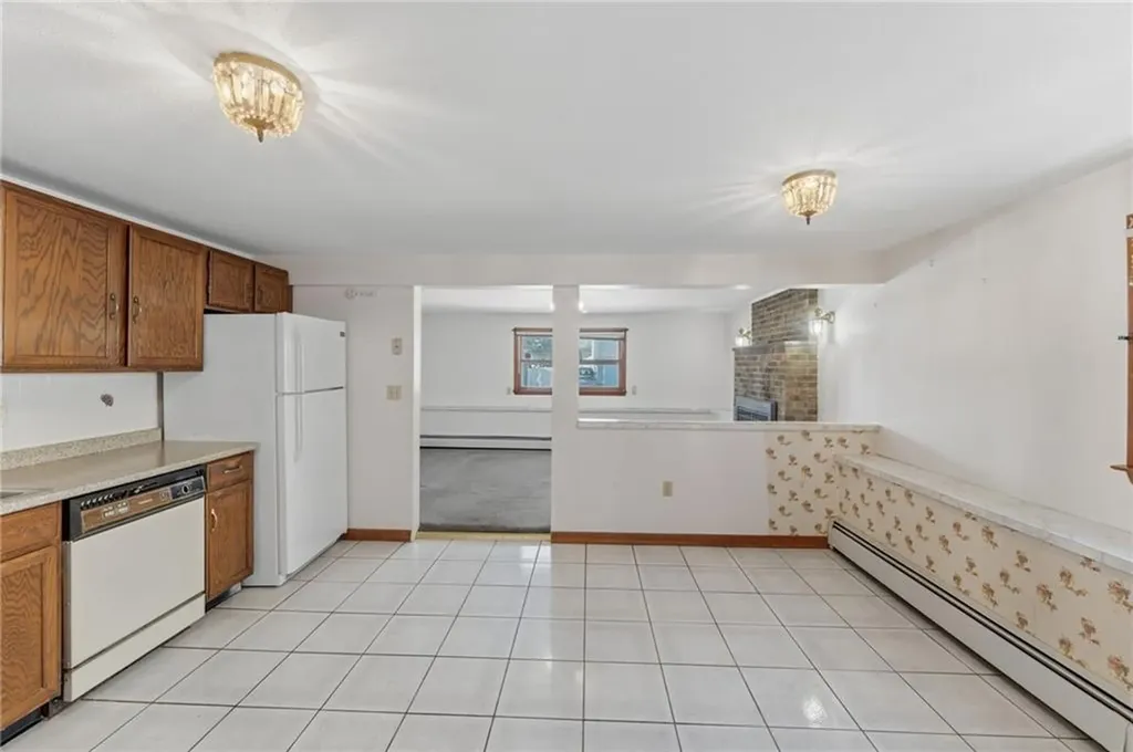 122 Rice Avenue East Providence RI 02914