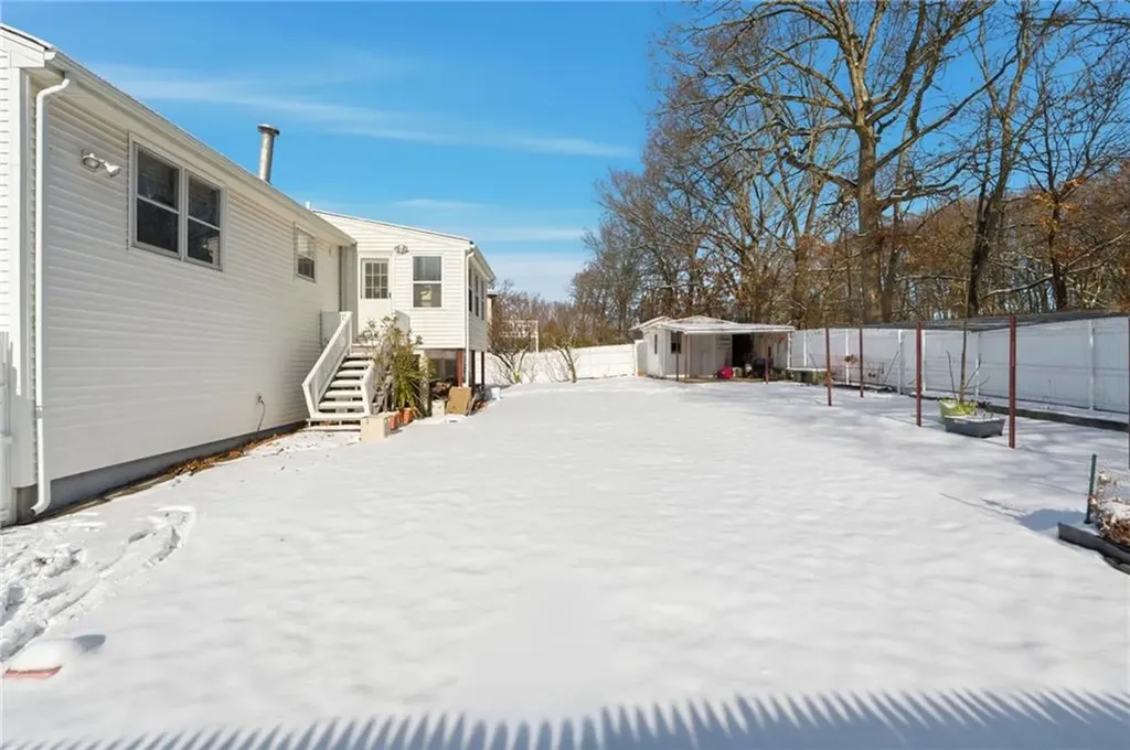 122 Rice Avenue East Providence RI 02914