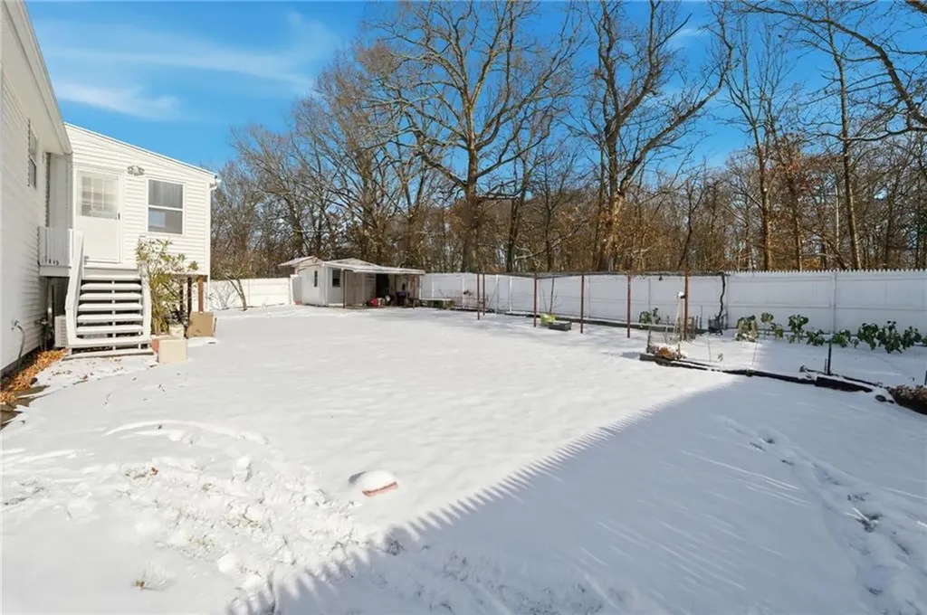 122 Rice Avenue East Providence RI 02914