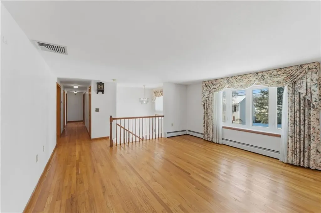 122 Rice Avenue East Providence RI 02914