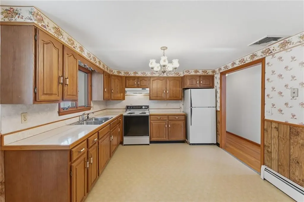 122 Rice Avenue East Providence RI 02914