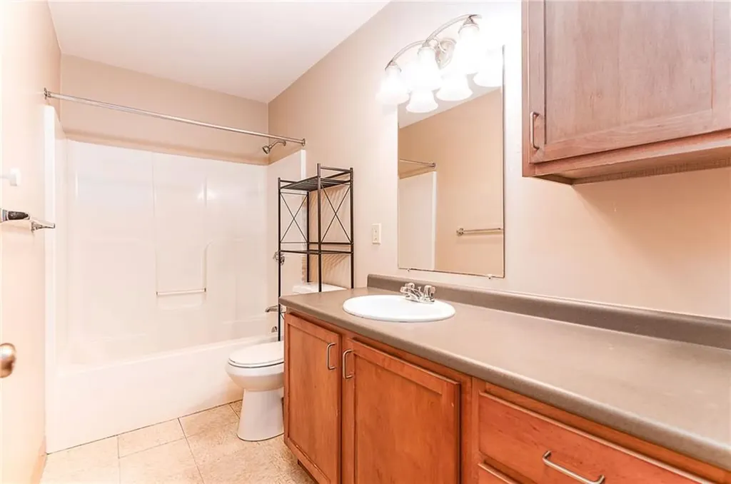 78 Barton Street Pawtucket RI 02860