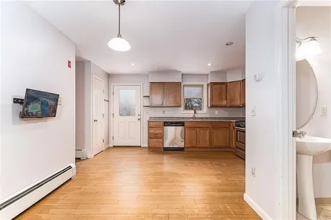 78 Barton Street Pawtucket RI 02860